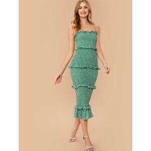 Shein Green Floral Daisy Print Midi Smocked Bodycon Dress w/ Ruffles Size Medium